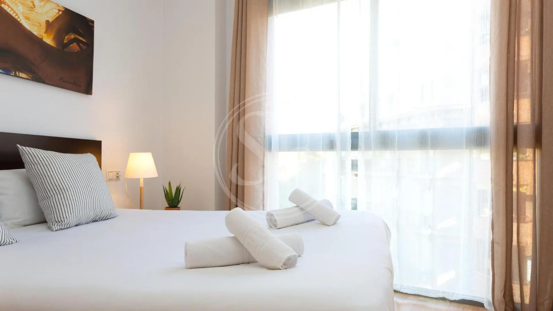 Lindo Apartamento Cerca De Sagrada Familia Barcelona 0*,