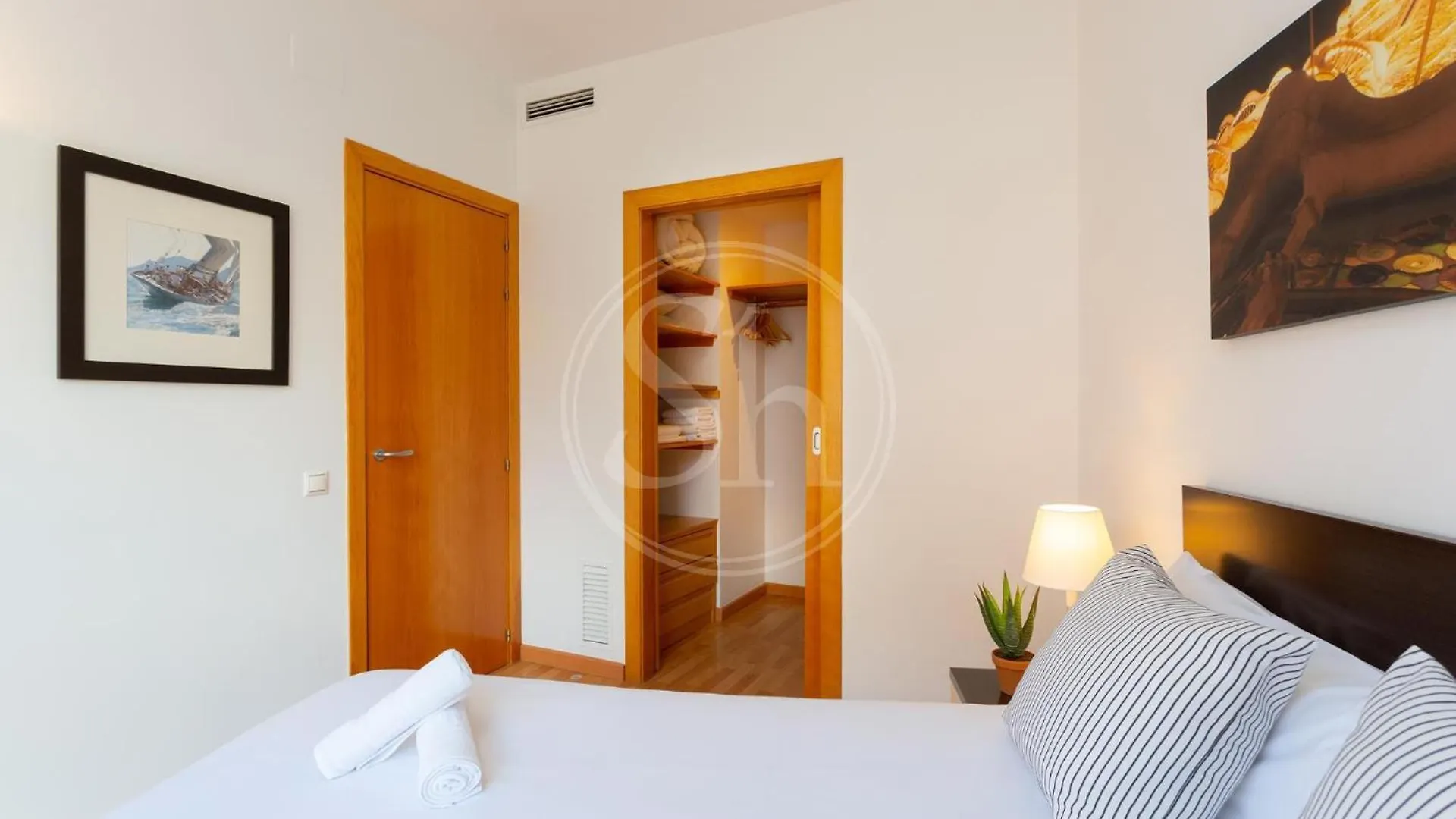 Lindo Apartamento Cerca De Sagrada Familia Barcelona Spain